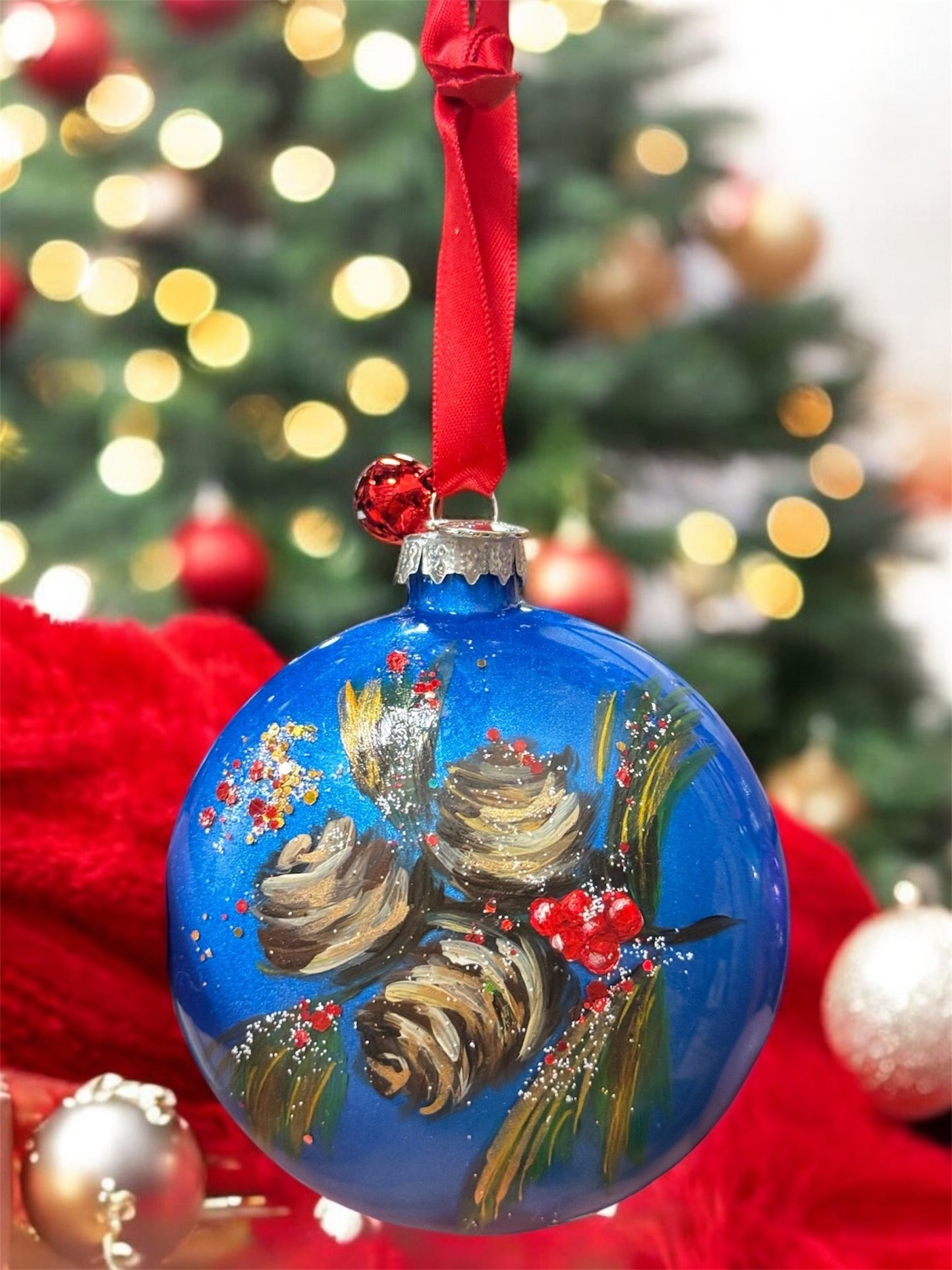 cardinal glass ornament - Yuiart