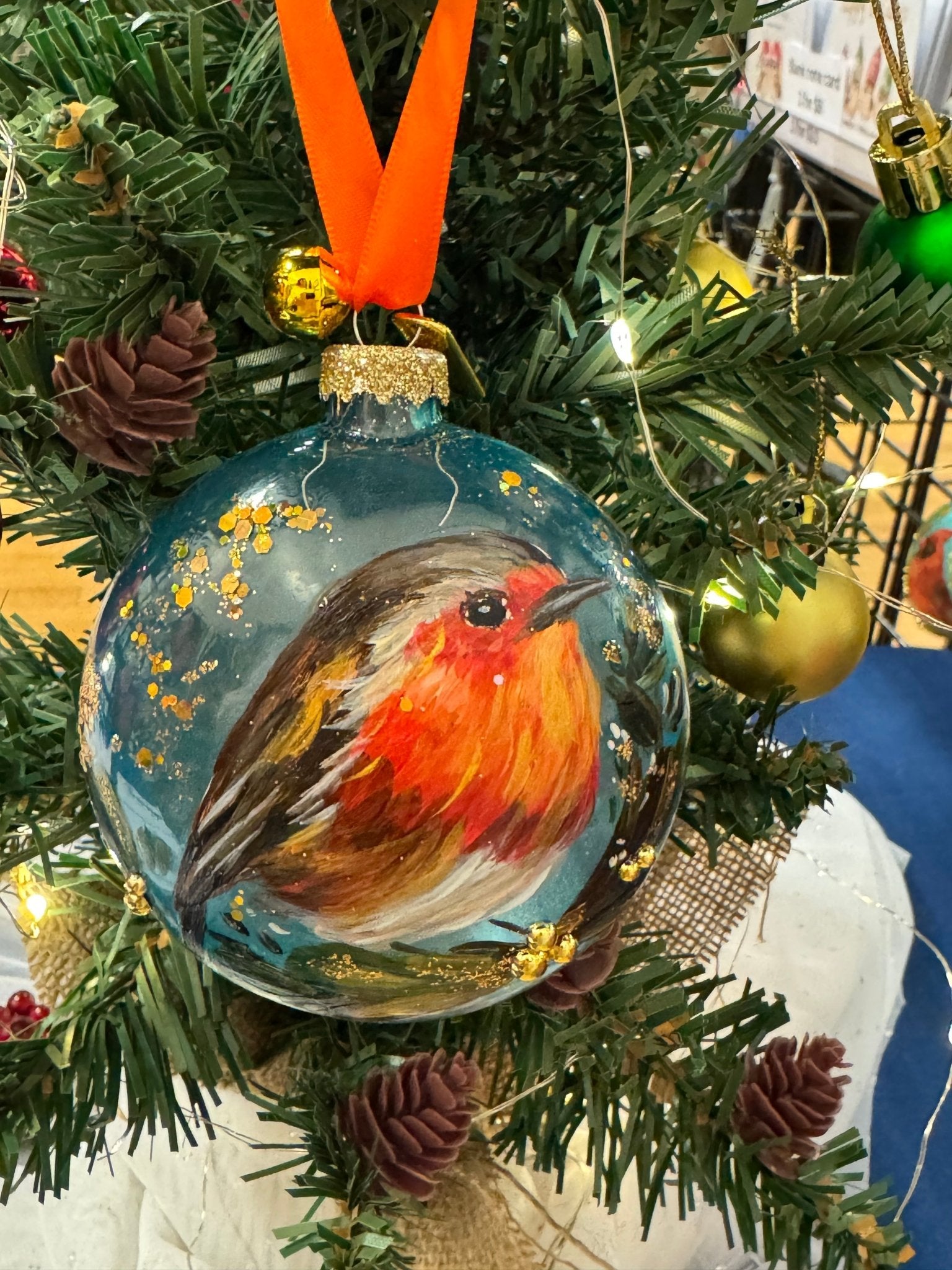 Charming Robin sparkling glass ornament - Yuiart